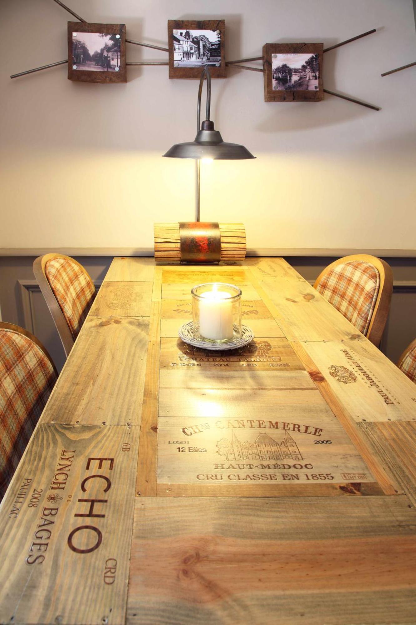 เดอะ ฟลาวเวอร์ พอท Hotel Sunbury-on-Thames ภายนอก รูปภาพ